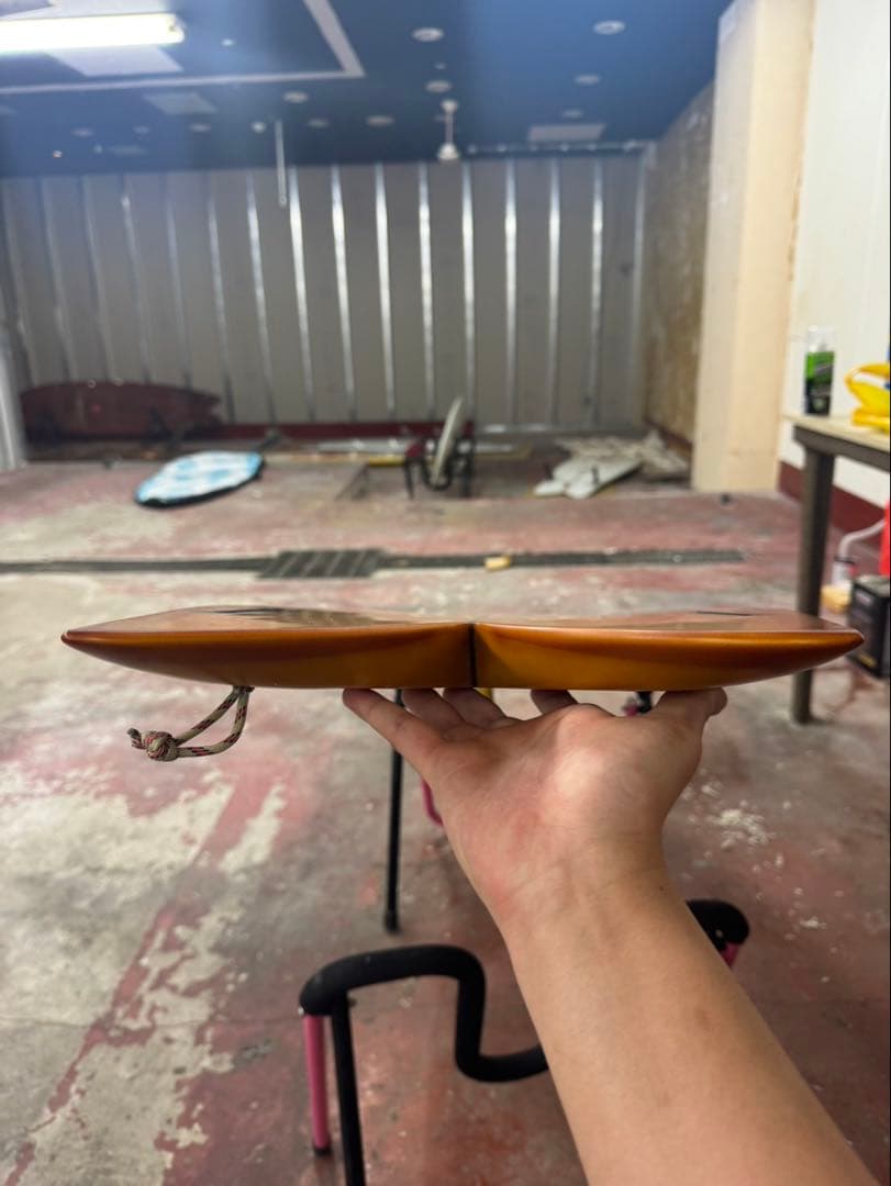 Ryan Burch ライアン・バーチ　サーフボード　レイトカットフィッシュ