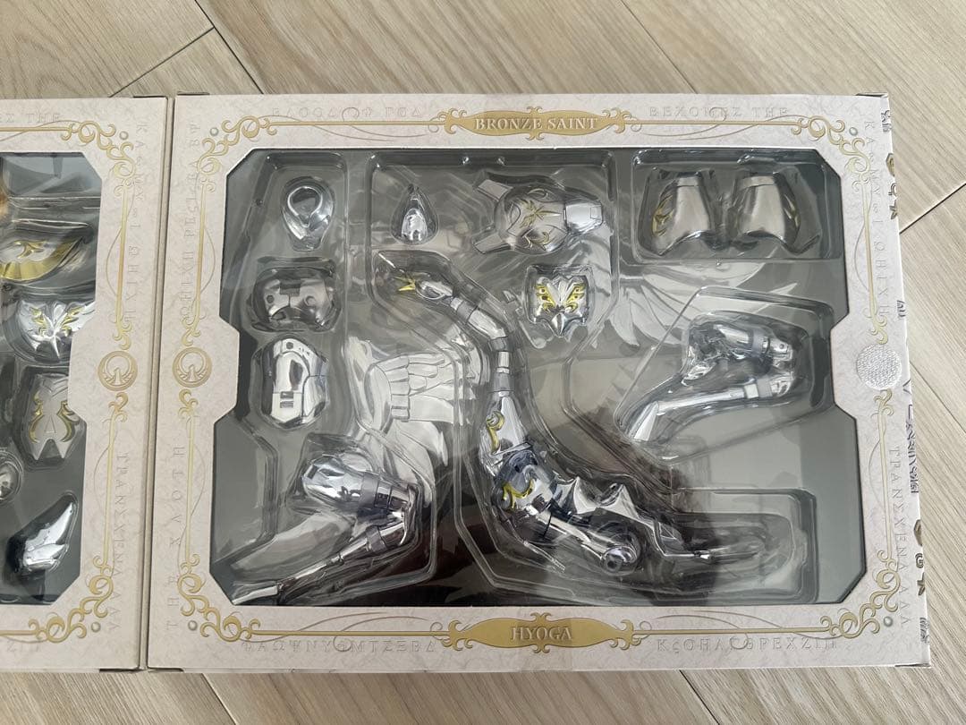 聖闘士星矢 聖衣神話 キグナス氷河 神聖衣 ゴッドクロス BANDAIフィギュア