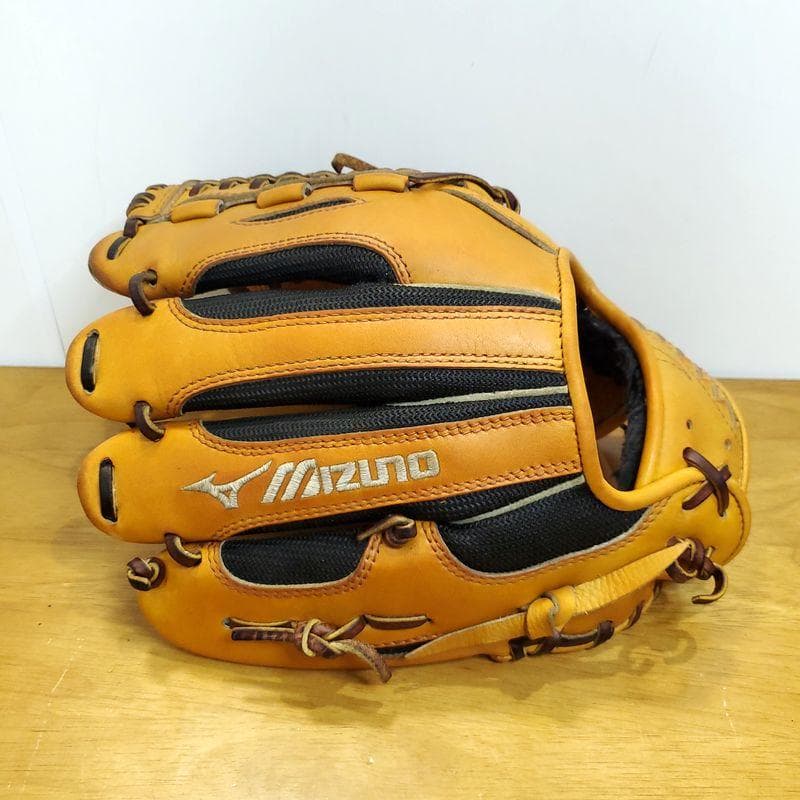 ミズノ イサイ 背面メッシュ 超軽量 異彩 Mizuno 内野用 軟式グローブ