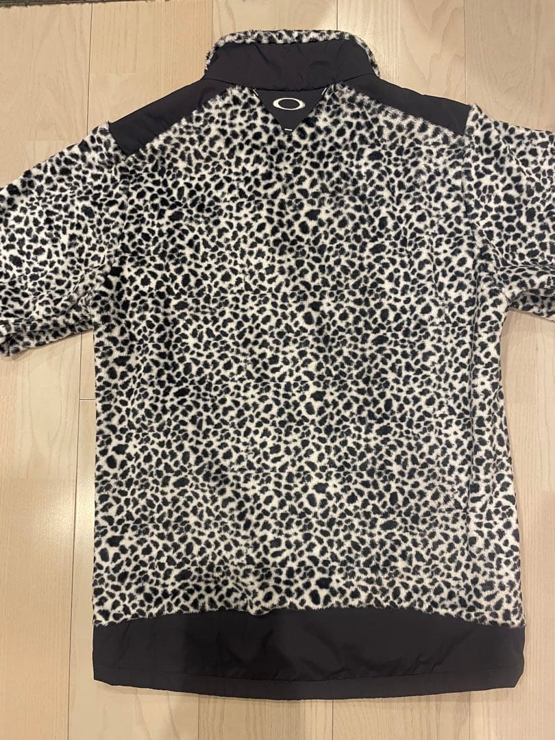 【美品】OAKLEY レオパード柄　フリース　M