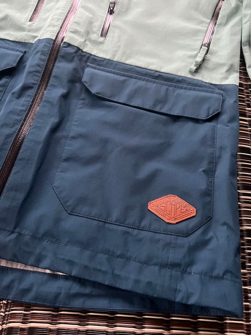超美品★SCAPE/ユニセックス/男女兼用/スノーボードウェア