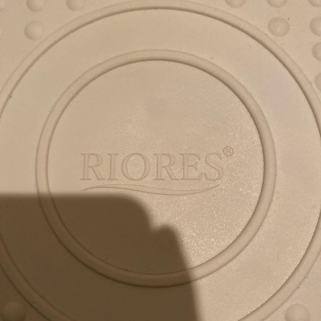 RIORES ブルブル振動ボディシェイカーフィット