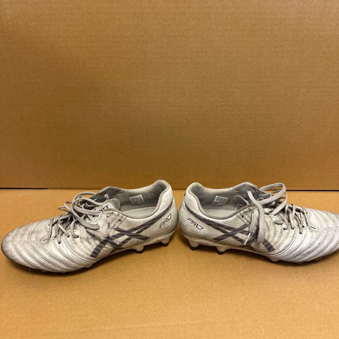 ASICS DS LIGHT PRO サッカーシューズ