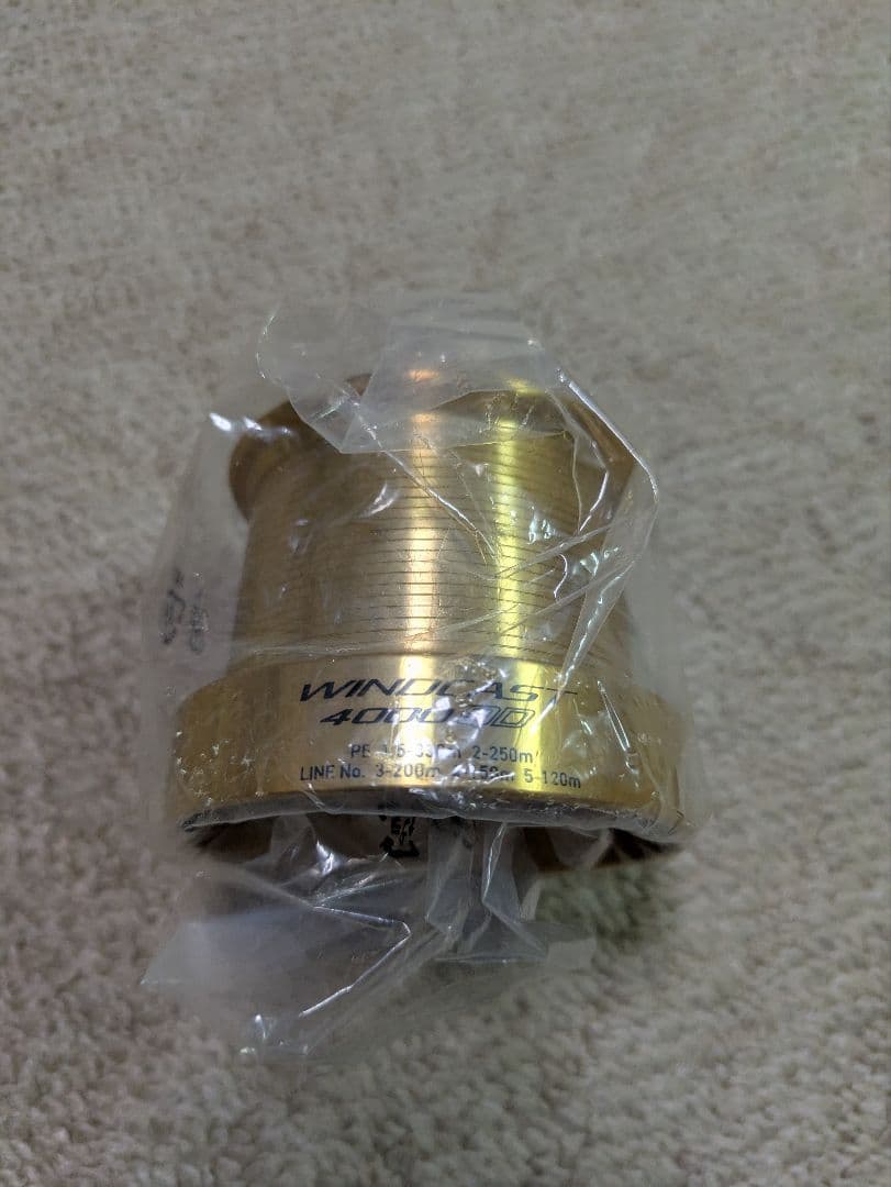 ダイワ　10ウインドキャスト4000QD 予備スプール付き