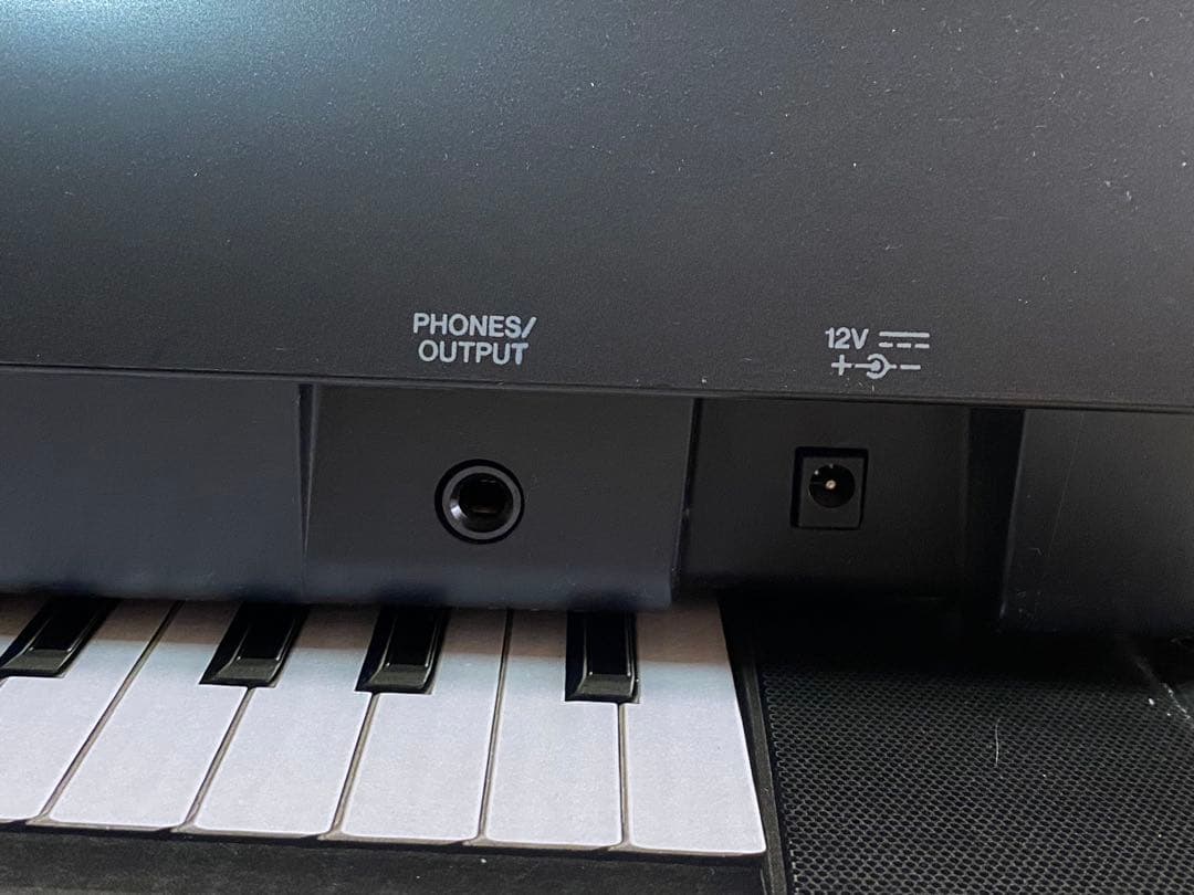 Yamaha piaggero NP-31 電子キーボード　電子ピアノ