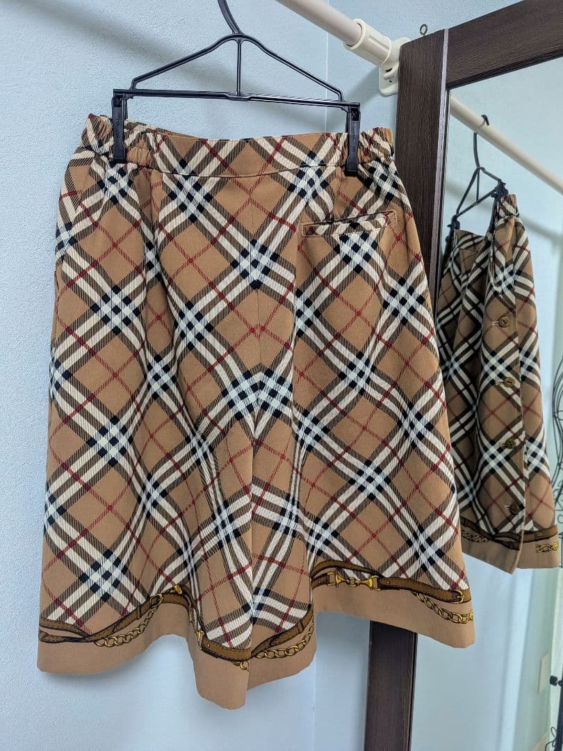 BURBERRY スカート 風 キュロット パンツ　ゴルフウエア