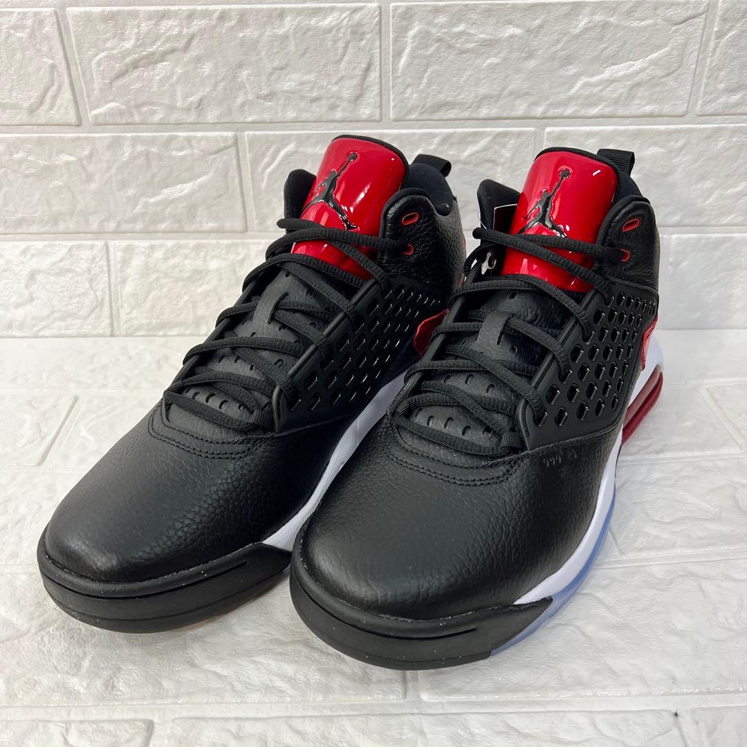 早い者勝ち週末限定！Jordan マックスイン 200 バスケットボールシューズ