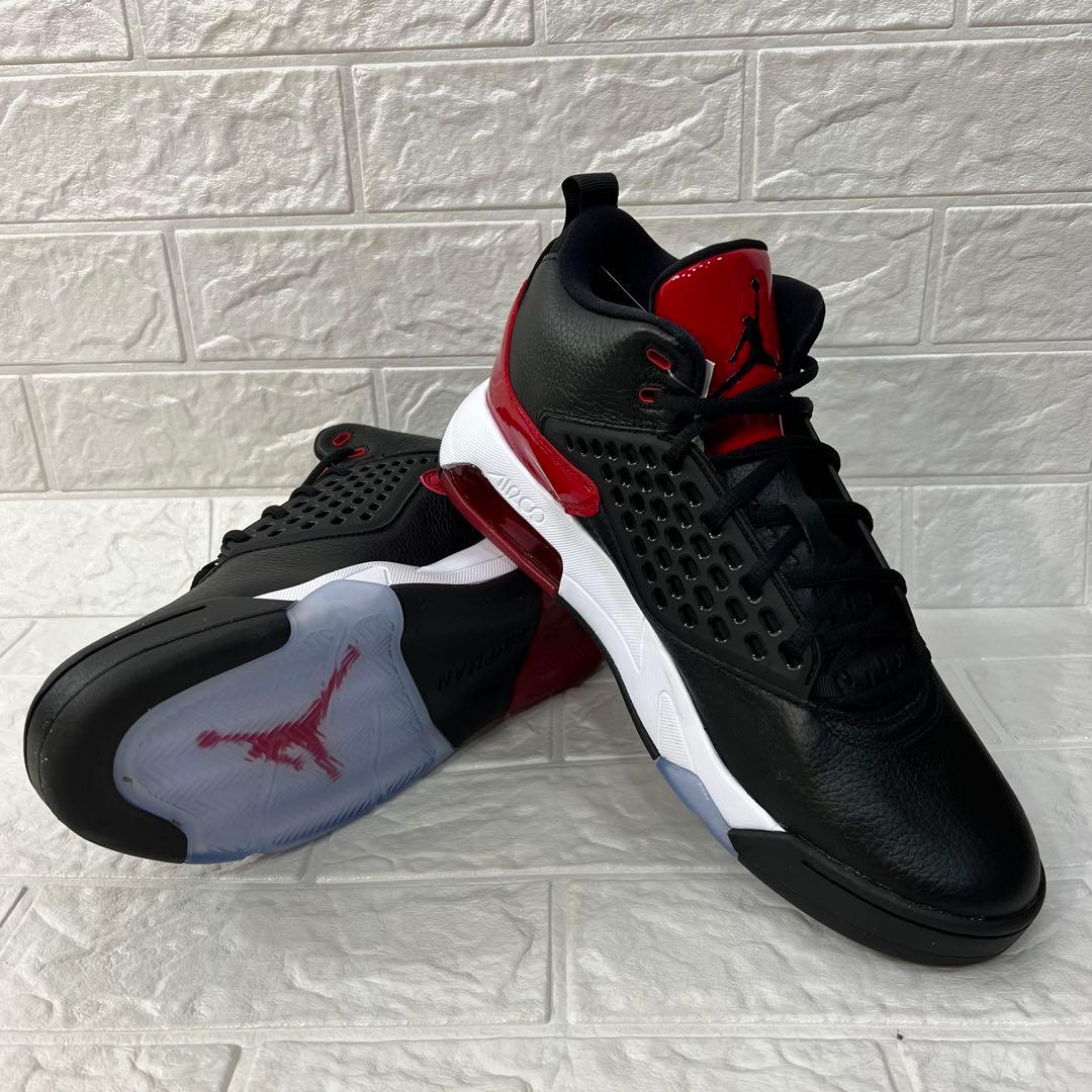 早い者勝ち週末限定！Jordan マックスイン 200 バスケットボールシューズ