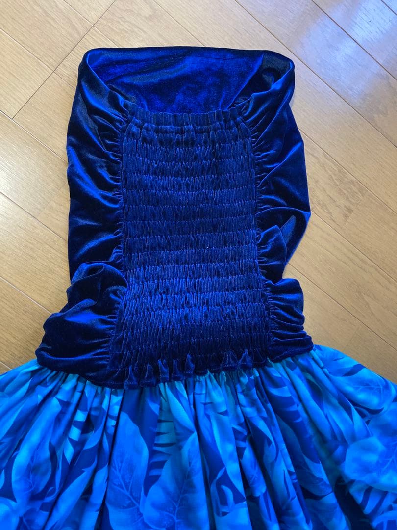 BLUEHEAVENお仕立てフラダンス伸縮ベルベットとパウスカートセットアップ
