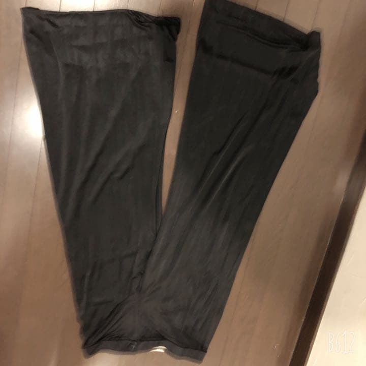 ダンス　パンツセットアップ　トップス