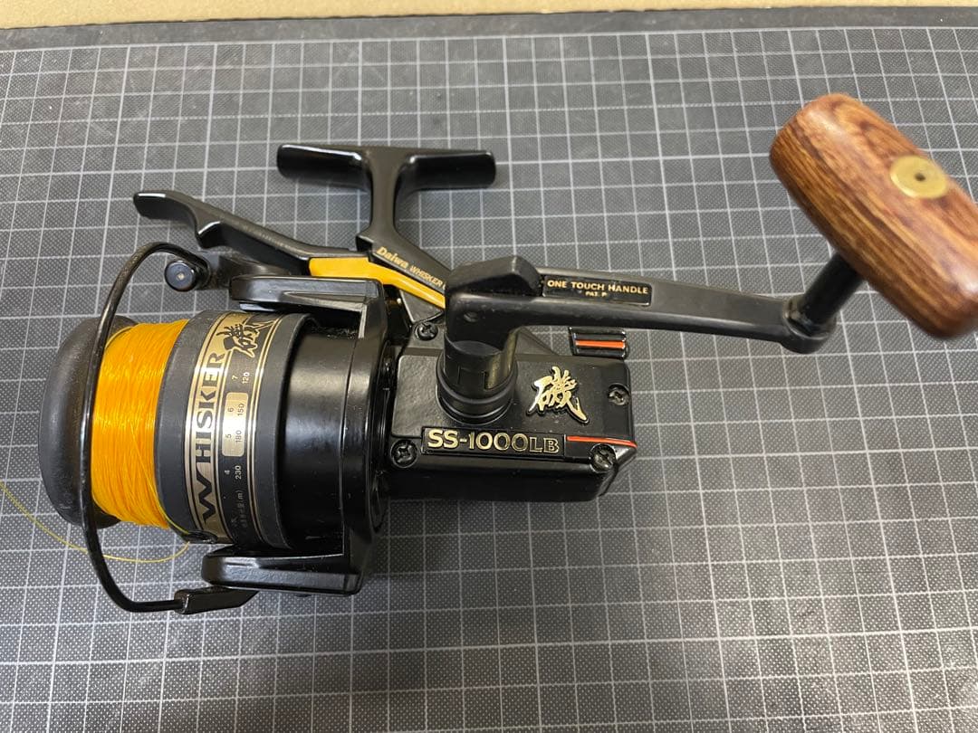 ダイワ WHISKER磯 SS-1000LB ウイスカー 替えスプール付き