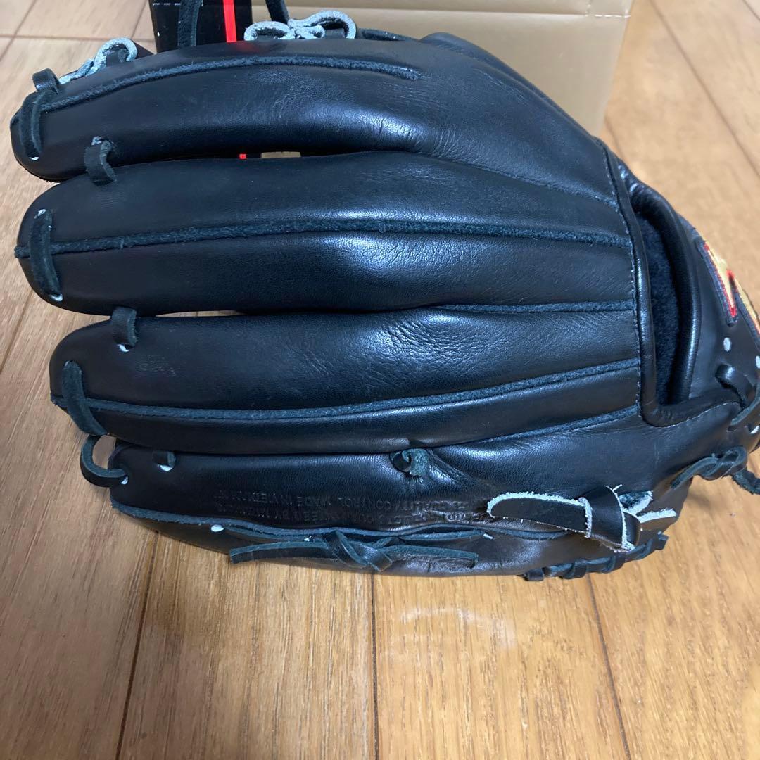 ミズノ（MIZUNO）　硬式用・内野手用　ブラック（09）　2GW-16006