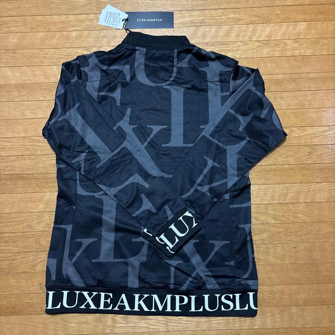 ☆新品☆ ☆LUXE AKM PLUSリュクスエイケイエムプラスモックネック　L