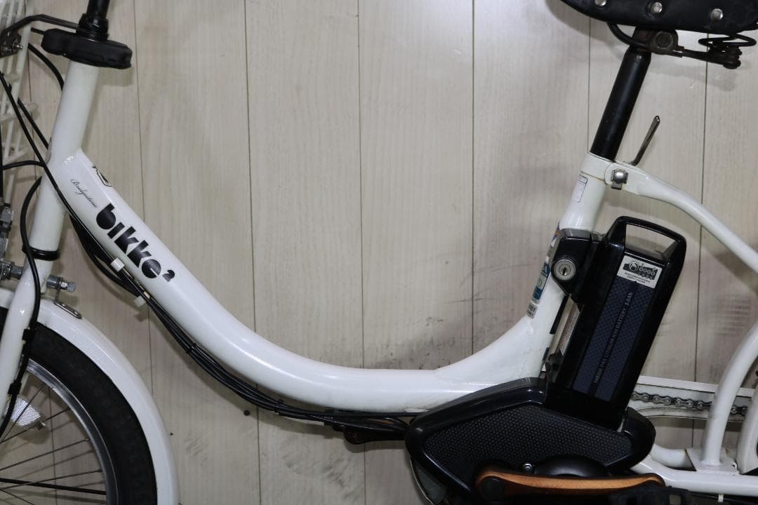 ブリヂストンbikke 2 e BK0C85 20型8.7AH 3段 LED 白