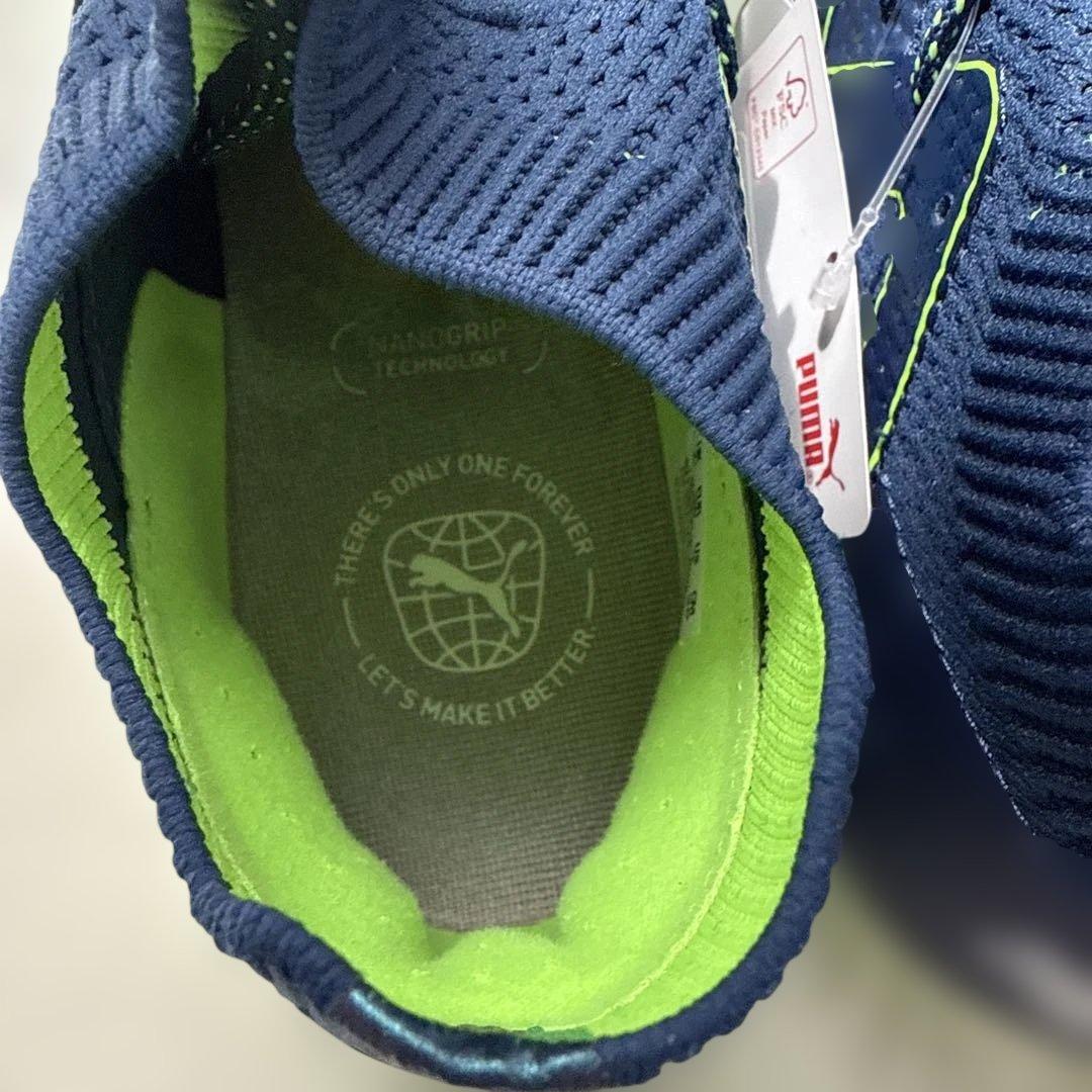 【新品未使用】プーマPUMA フューチャーアルティメット　HG/AG 25cm