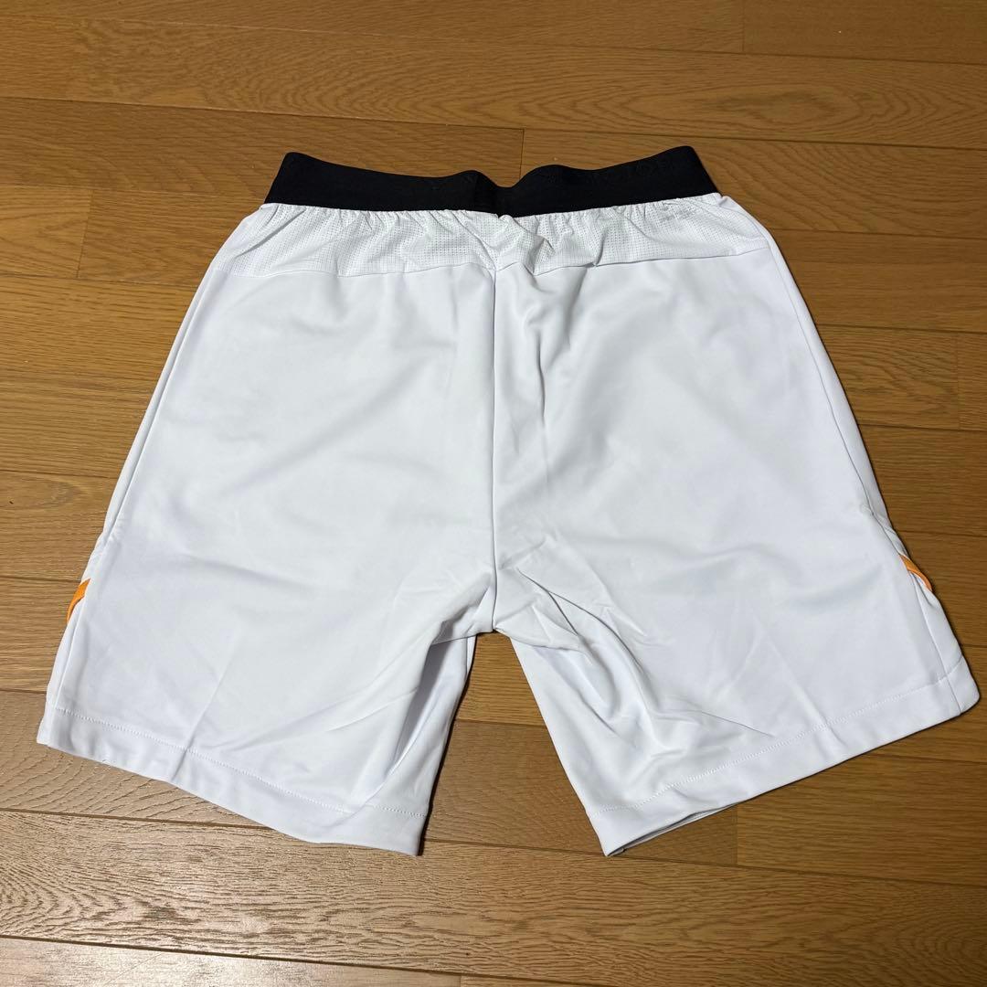 VICTOR バドミントンハーフパンツ サイズM ホワイト