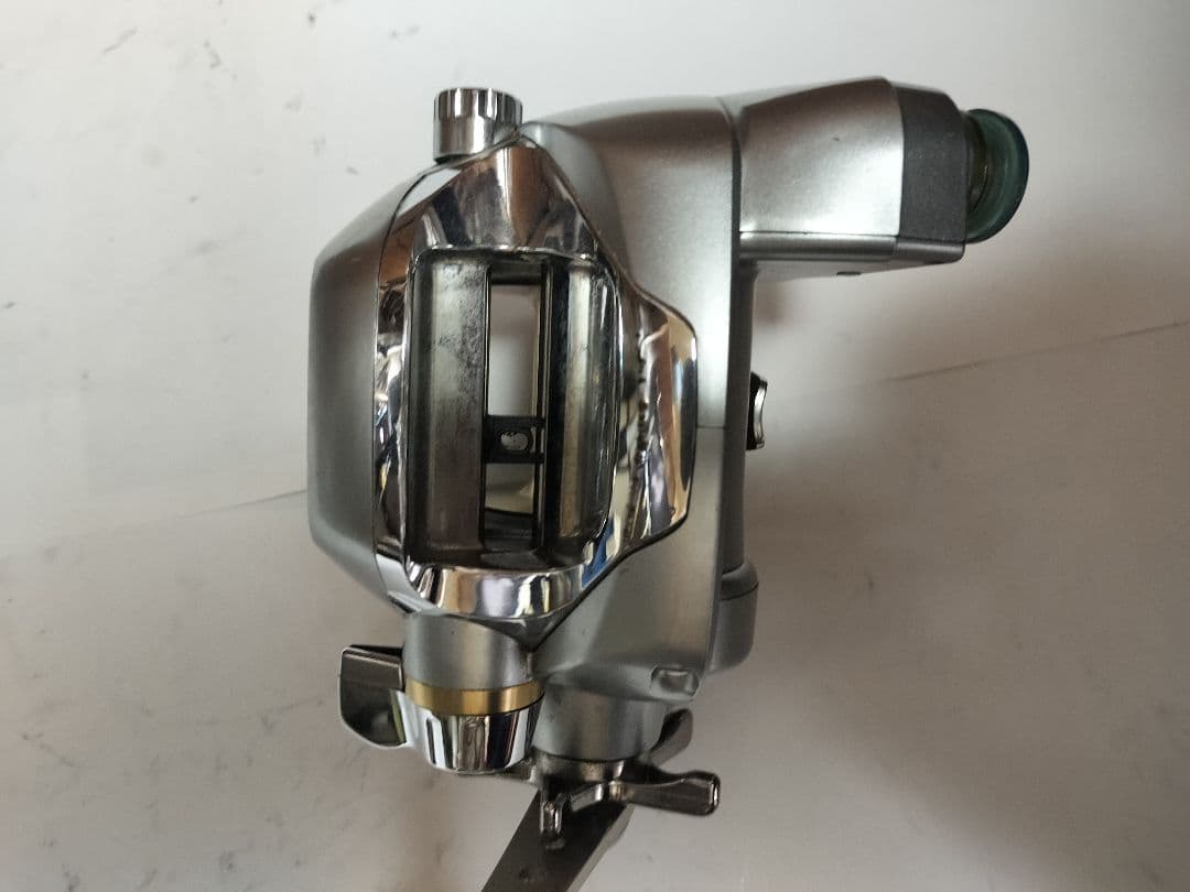 SEABORG ZEROT 電動リール シルバー