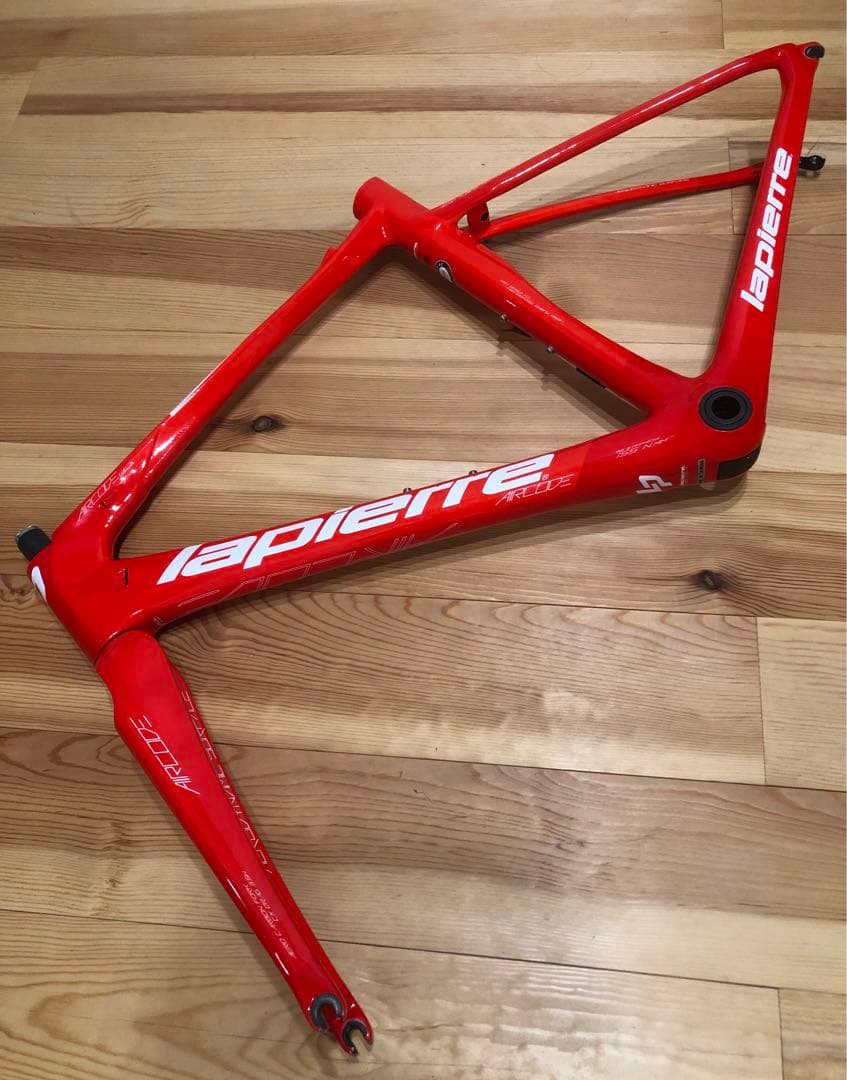 lapierre aircode ultimate カーボンフレーム