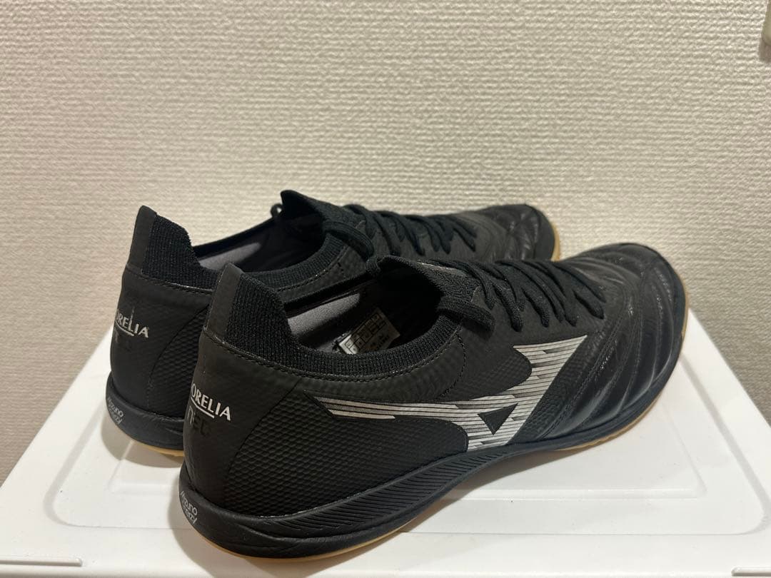 Mizuno Morelia Neo SALA β JAPN IC 27.0
