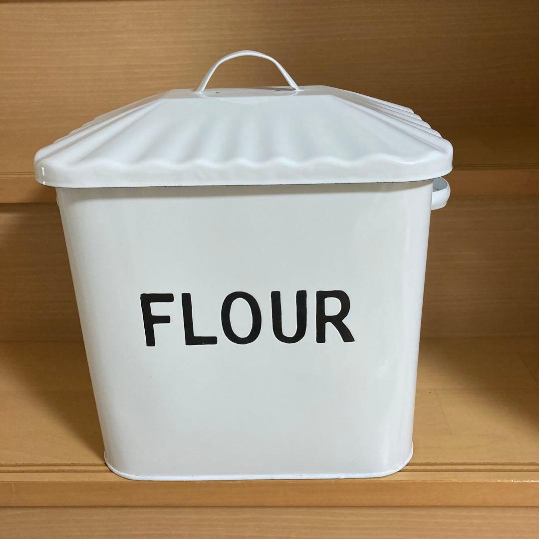 ホーロー缶　FLOU R フラワー缶