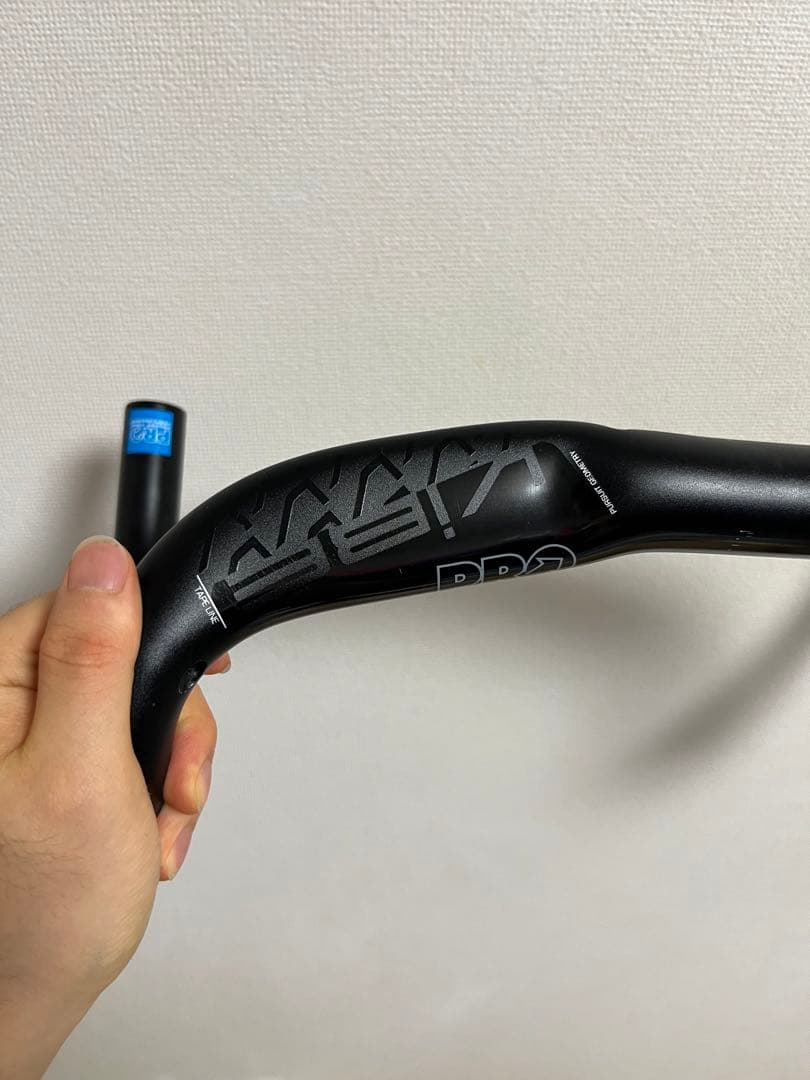 PRO VIBE エアロパシュート 360mm(下部400mm) エアロハンドル