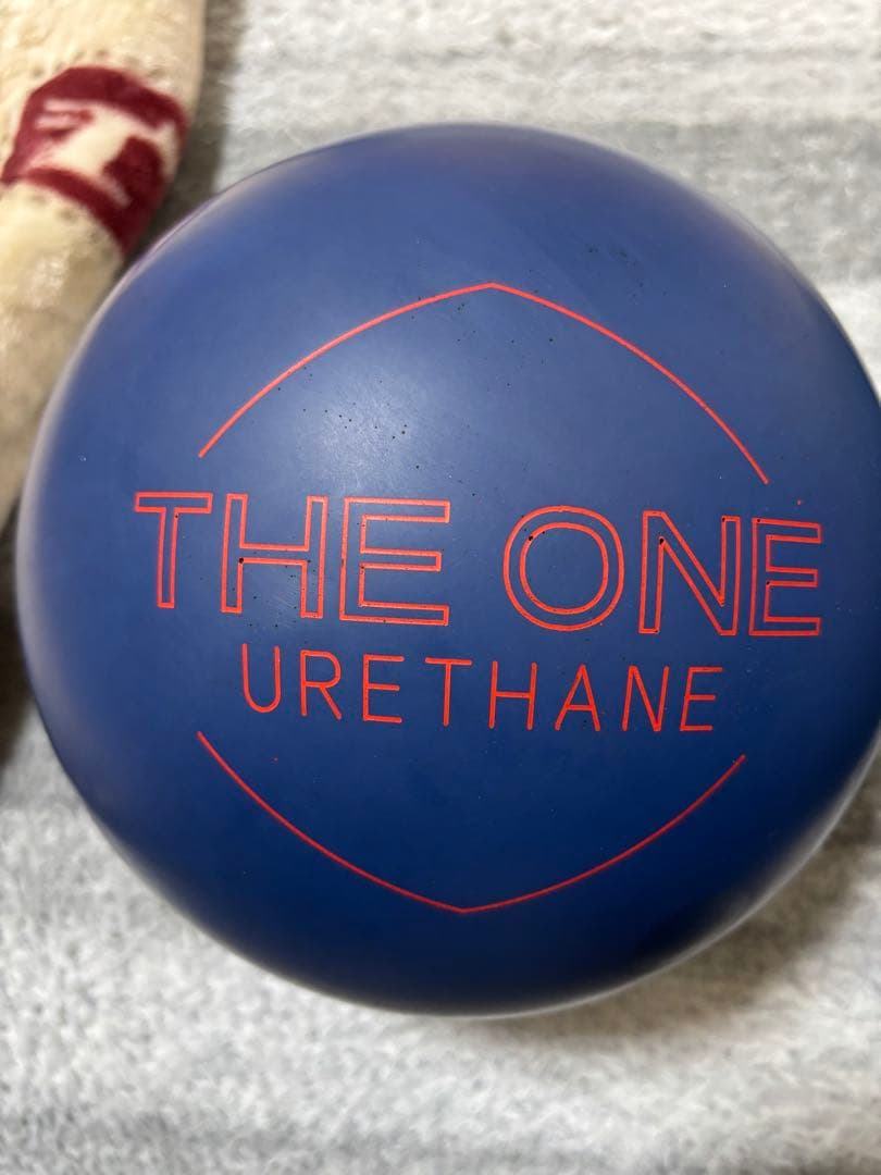 EBONITE THE ONE URETHANE 15ポンド