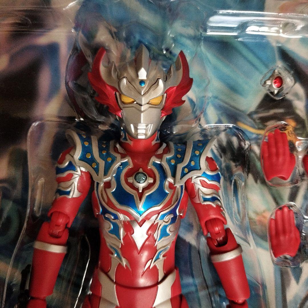 【状態悪】SHFiguartsウルトラマンタイガ トライストリウム