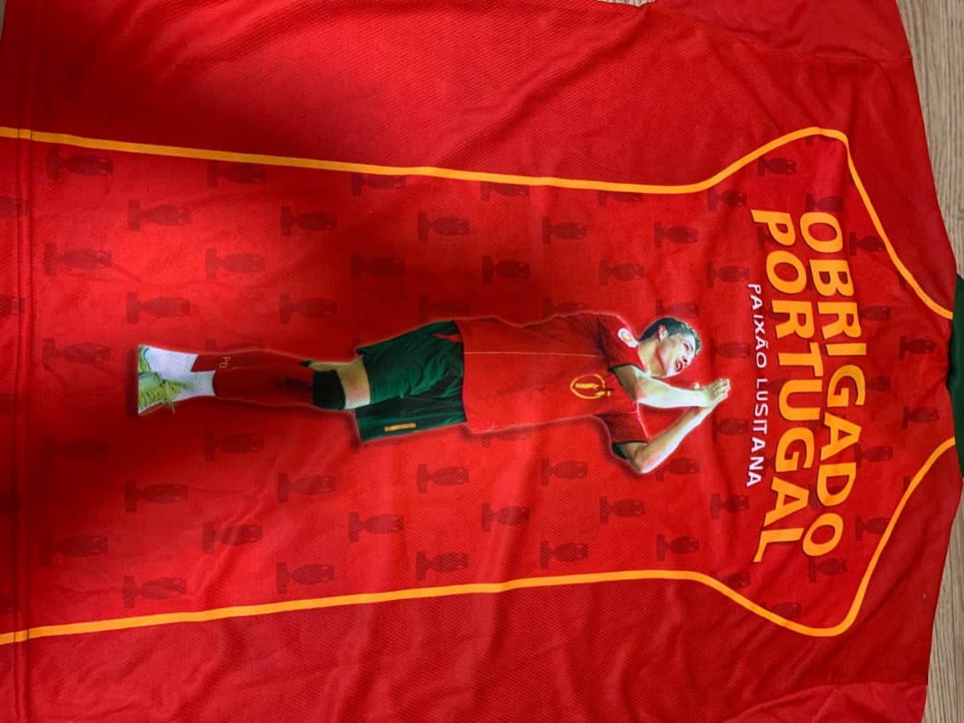 サッカーTシャツ