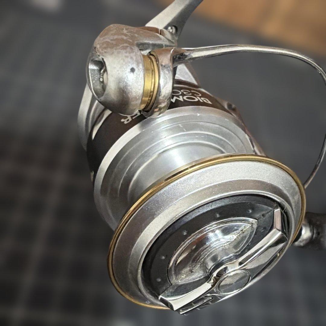 シマノ 11バイオマスター C3000HG スピニングリール ストラディック