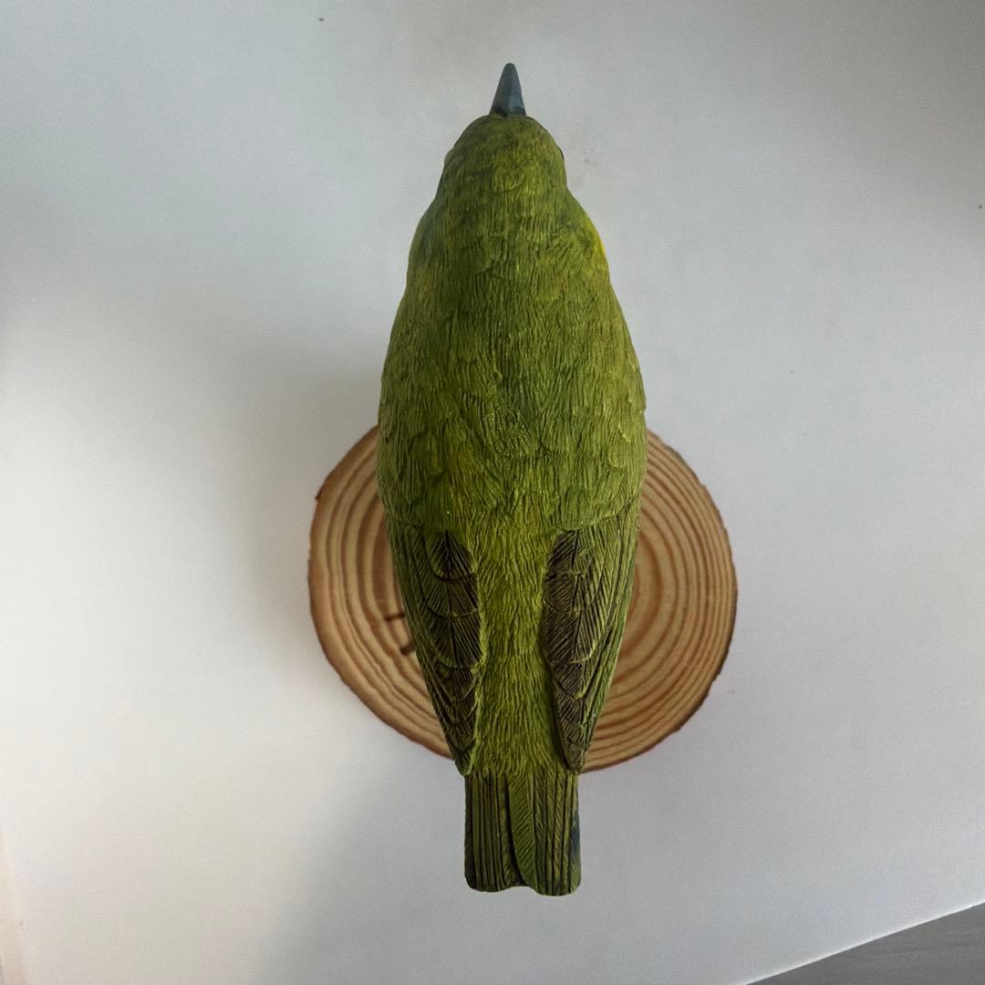 野鳥メジロ　リアルバードカービング　木彫り野鳥　野鳥彫刻　ハンドメイド　一点物