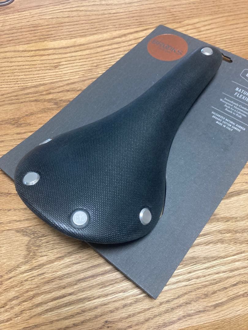 未使用Brooks Cambium C15ブルックス カンビウム ブラック
