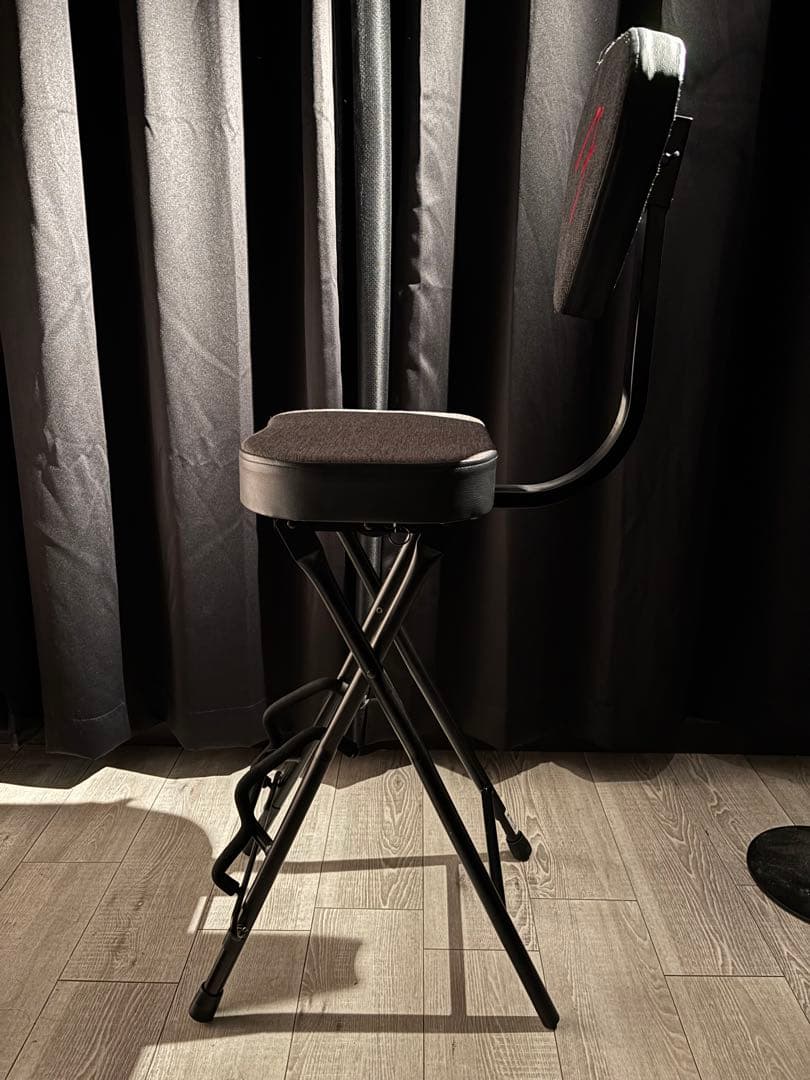 Fender 椅子 チェア ギタースタンド足付き
