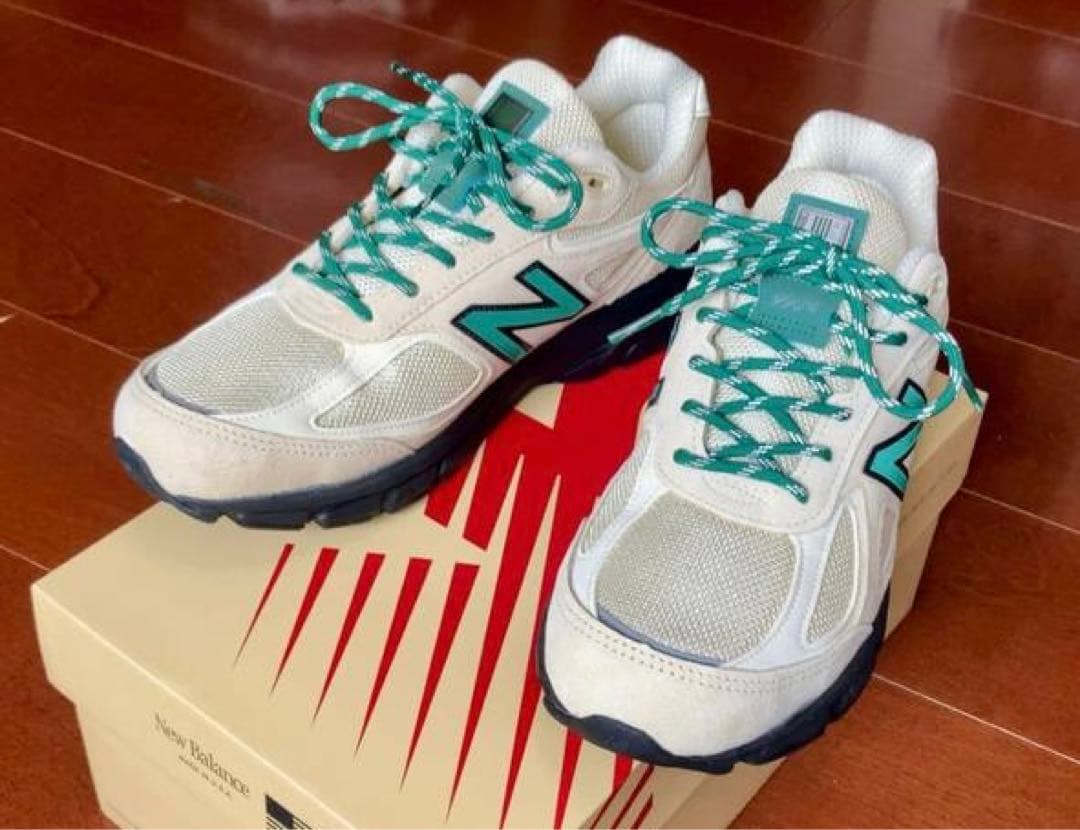サイズ27.0 New Balance 990 スニーカー クリーム/グリーン