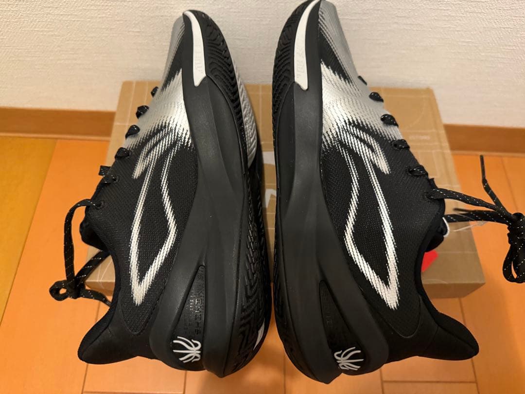 バッシュ Li-Ning リーニンSHINING3
