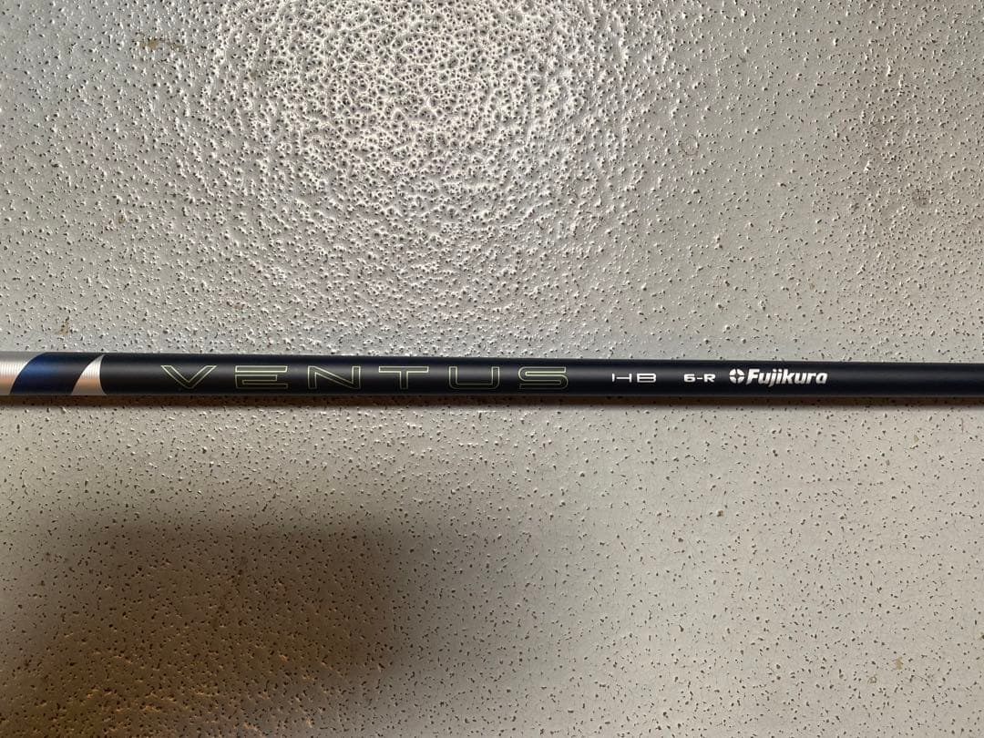 新品抜き取り品！ベンタスTRブルー HB 6R 4UT用