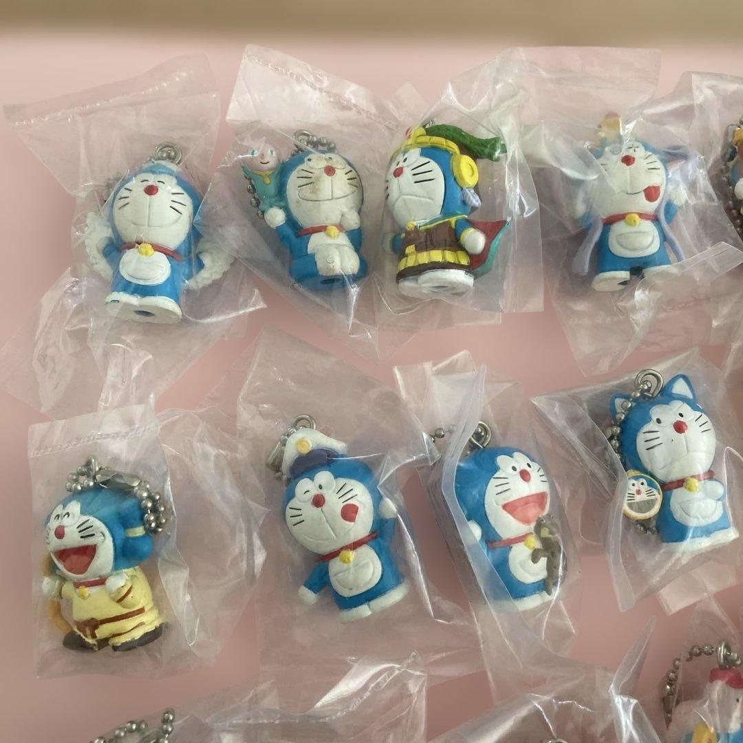 ドラえもん　あつめていっぱいドラえもん 映画　マスコット　キーホルダー
