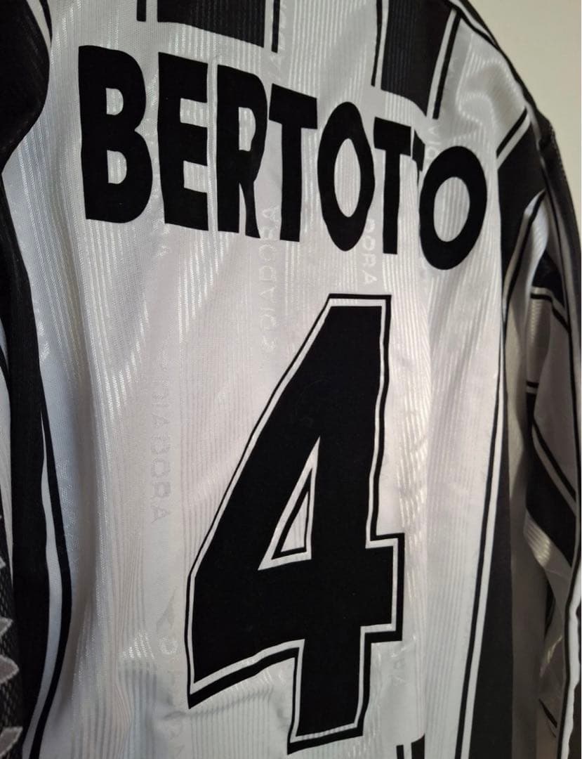 DIADORA サッカーシャツ BERTOTTO 4ウディネーゼ実用着選手
