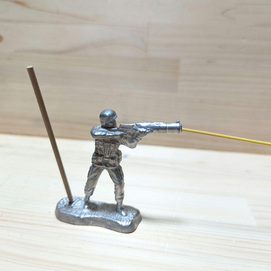 ミリタリー　アーミーメン　お香立て　インセンスホルダー