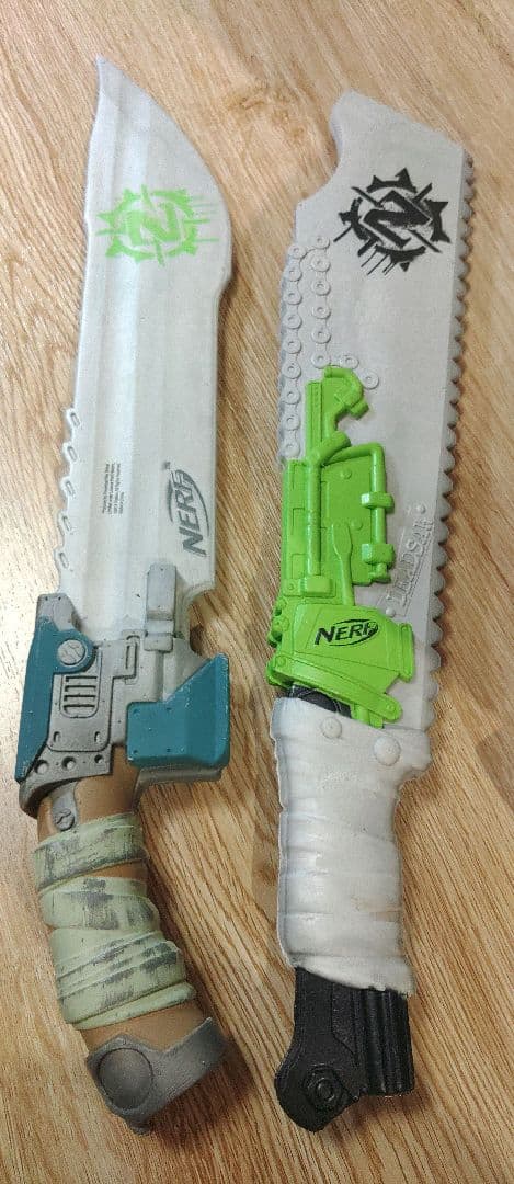おっち　NERF ZombieStrike Macheteのみ