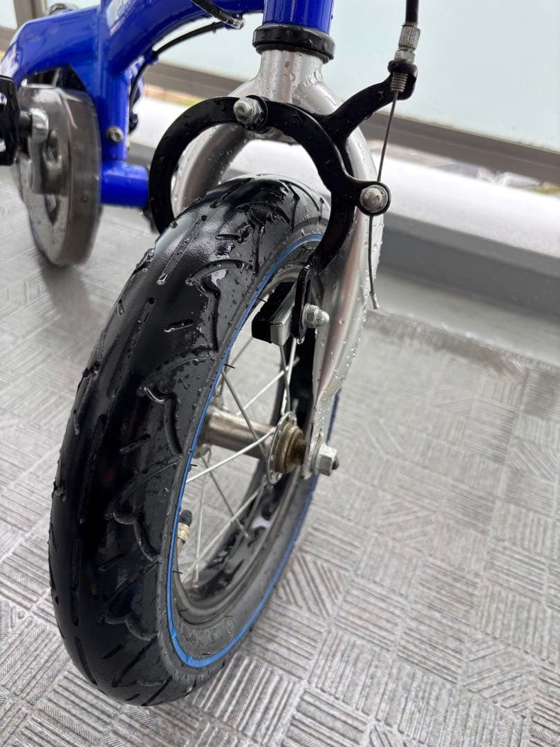 兵庫県尼崎市　へんしんバイク　ストライダー　バランス　キックバイク　青　ブルー
