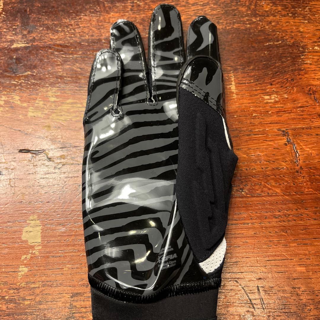 Nike アメリカンフットボール グローブ 黒 新品未使用