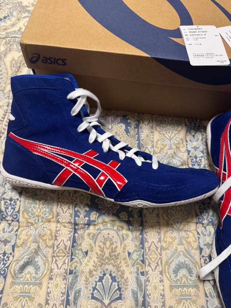 asics レスリングシューズ 1083A001 新品未使用 28.5㎝ 箱破損