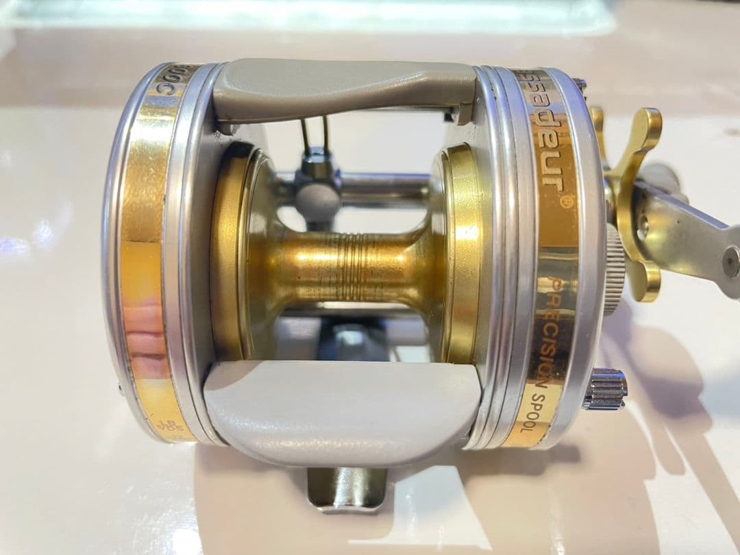 アブガルシア アンバサダーUC-5600C ULTRA CAST