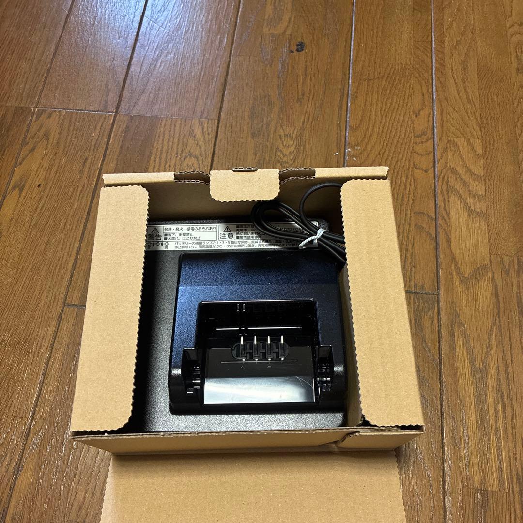 [新品未使用] Panasonic NKJ075Z 充電器
