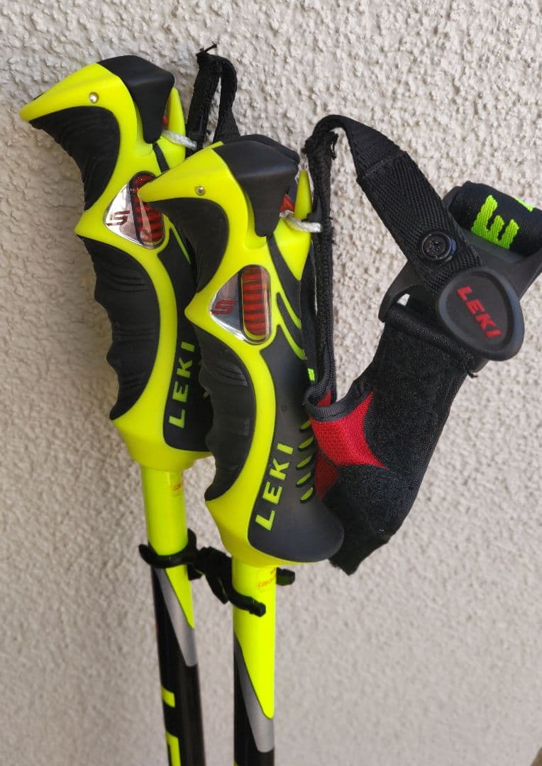 未使用保管品 LEKI WORLD CUP ポール ストラップ付属 117cm