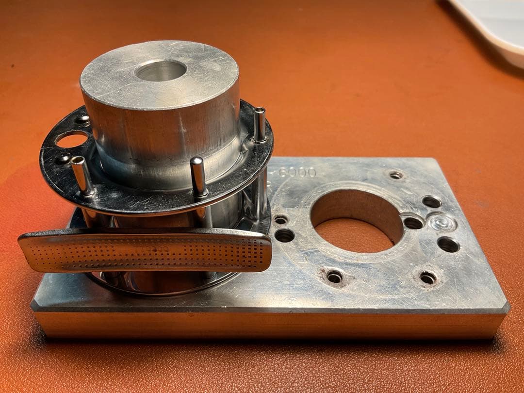 ABU アンバサダー 4500C メンテ済 フレーム修正済