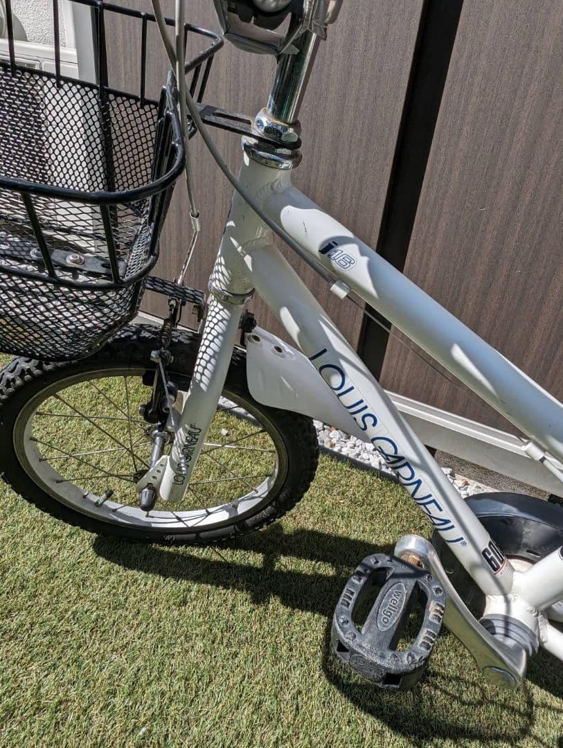 ルイガノキッズ　16インチ　自転車　カゴ付き　補助輪　アシストバー付き