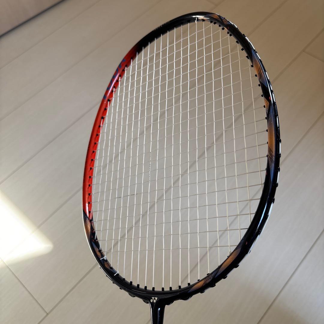ヨネックス アストロクス 77 tour 4u6