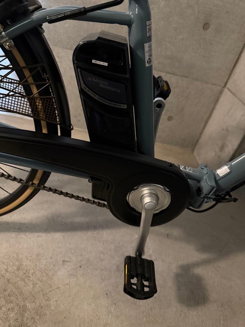 電動アシスト自転車 グレー ブラウン