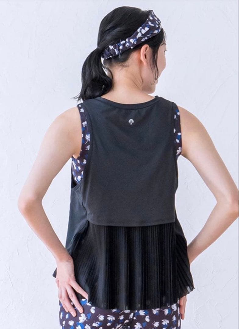 【新品・未開封】LAVA・SUKALAバックプリーツタンクトップ　ブラック　L